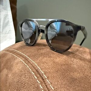 Maui Jim Classic Black Sunglasses